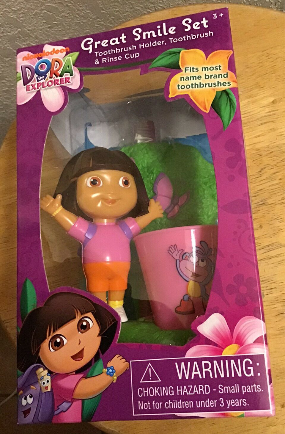 Nib Dora The Explorer Great Smile Set - Child Toothbrush W/ Holder /cup