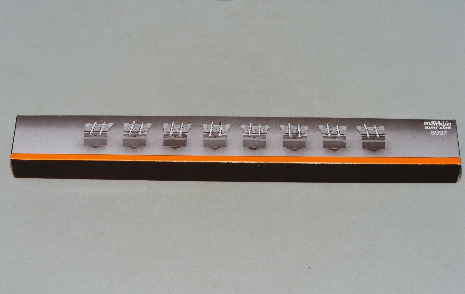 Z Scale Marklin 8997 - Extension Set For Turntable - Box Of 8 (8 Pieces) Nib
