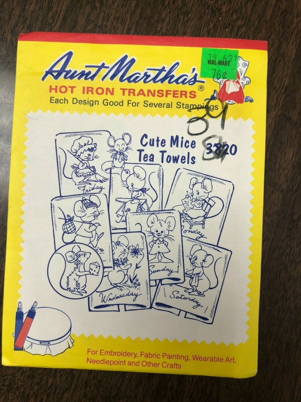 Aunt Martha's Hot Iron Transfers, #3820, Cute Mice Tea Towels