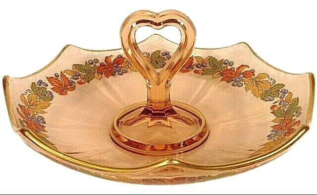 Pink Depression Glass Bowl Dish Heart Handle Fruit Medley Border Gold Trim 7.5"