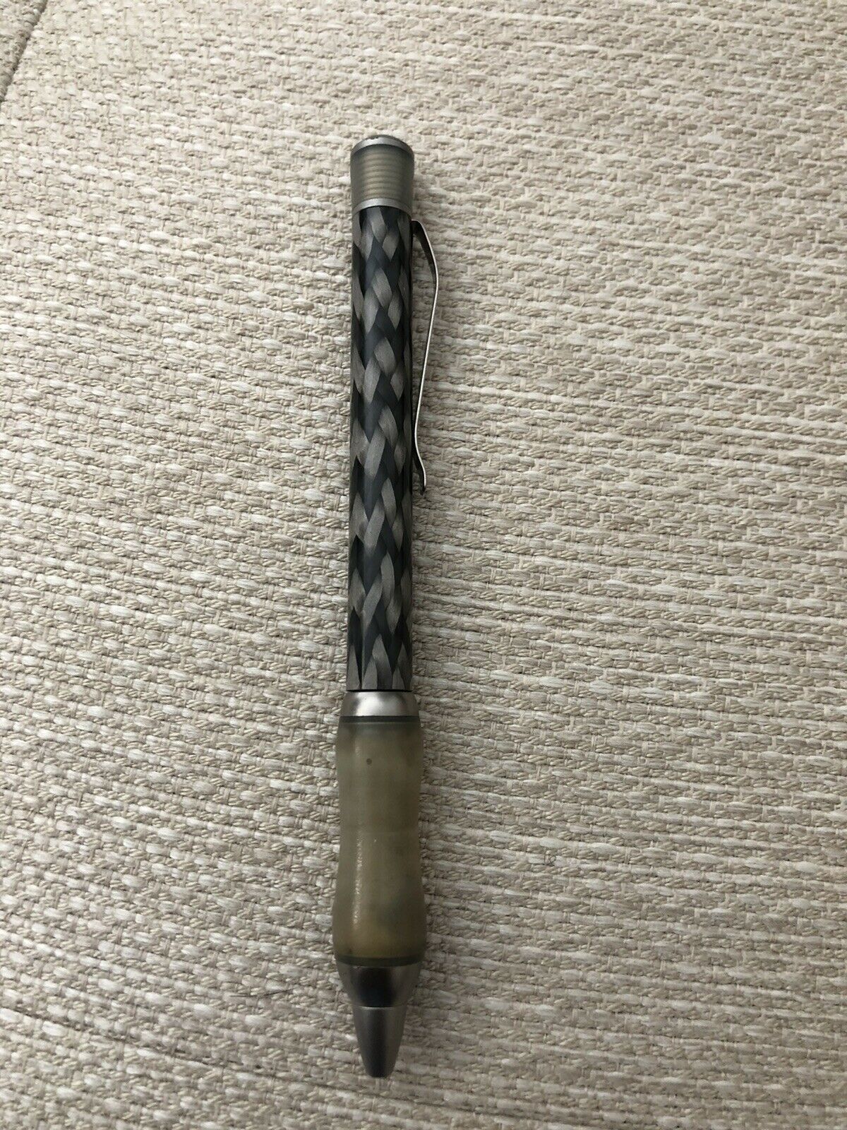 Sensa  Metal  Ballpoint Pen Amx2000 Carbon Nickel