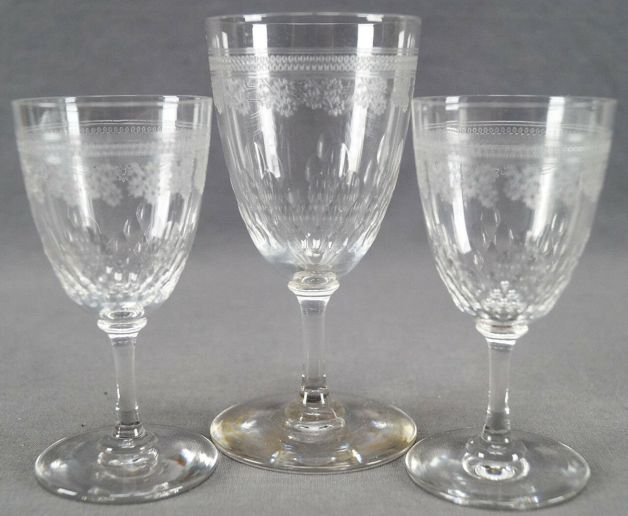 Set Of Wwi Era British Needle Engraved Daises & Honeycomb Cut Crystal Glasses