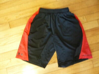 Under Armour Youth  Athletic Boys Shorts  Size Medium  Nice Black/red