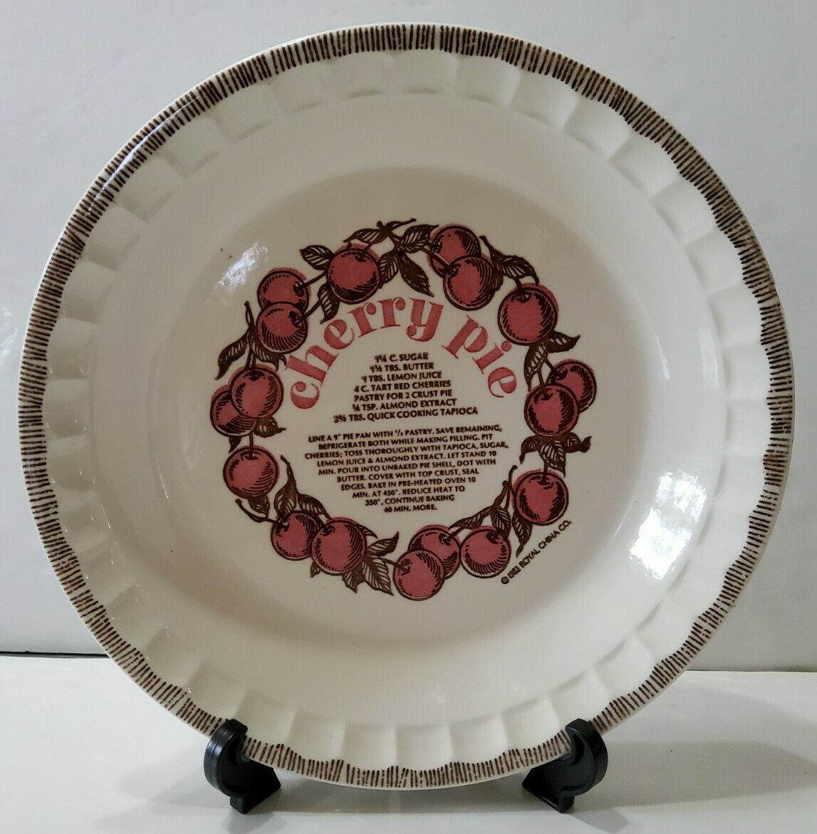 Royal China Country Harvest 1983 Vintage Made In Usa Cherry Pie Recipe Plate